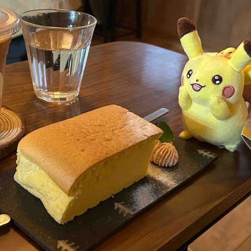 わぁ～おっきなカステラ～!!‎🤍⚡️️️꙳⟡