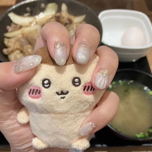 💅🏻ネイルチェンジ💅🏻
ずっとやったみたかったマーメイドネイルにしてもらいました🧜🏻‍♀️🫧想像以上にかわいいし涼しげで良きです🎐