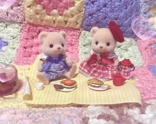 ビスケットクマのきょうだい🧸>  ̫ <
もらた>  ̫ <
