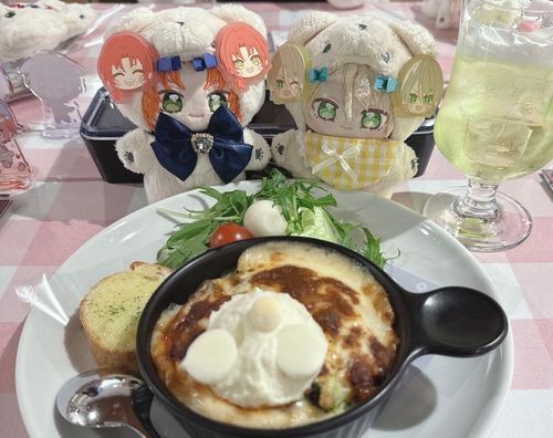 今日はレオくんのお誕生日なので、お祝いしてきました〜🎶
何気に仲良しな2人🫶💕
これからもよろしくね〜☺️