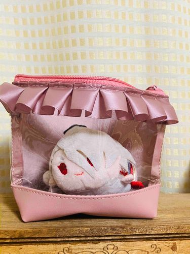 このぽーちは、あるじさまがぼくのためにかってくれたんですよ。どうだ、すごいでしょう！