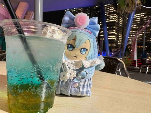 こらぼどりんく🍹の おもいで(*´꒳`*)
あめで さむかったけど、がんばってのんだよー！

おれの みずいろと おそろい✨