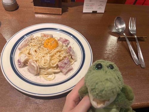 わにに投票権は無いからままに代わりに投票してもらってパスタ食べたよ