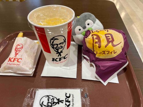 けんたっきーのつきみばーがー🌕
たまごがとろ〜りしてはなまる！💯
おいしかったものだなぁ…！😋