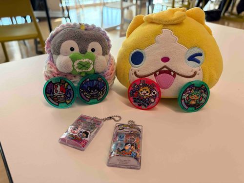 なつかしのようかいうぉっち🕰️
ぬしさん、はまってたんだって〜！
とむにゃんとおしゃしんをぱしゃり📷