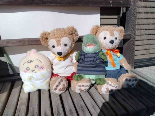 みんなあたらしいおようふく！