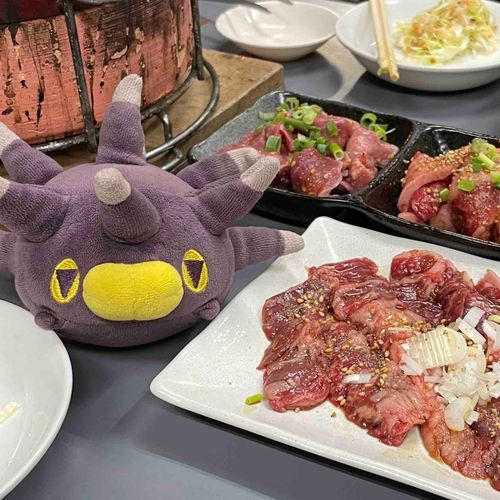 ウニちゃんは生でも食べれるかもしれないけど、ヒトは焼かないとお腹を壊すので焼かせていただきますね。