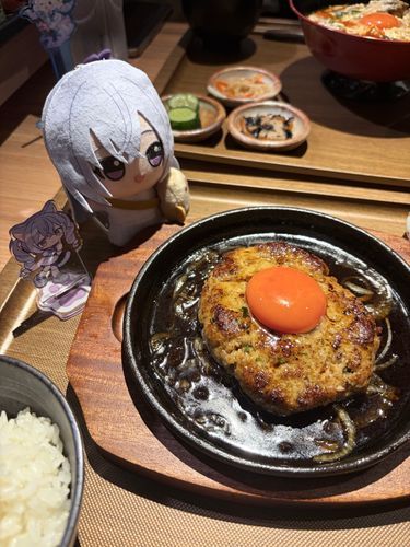 ﾊﾅﾁｬﾝ。これはつくねハンバーグだよ。