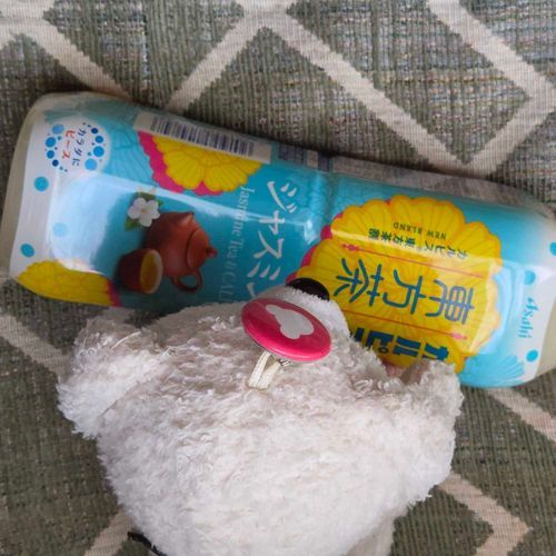 カルピス東方茶……？？？
まろやかで　なかなか　うまい