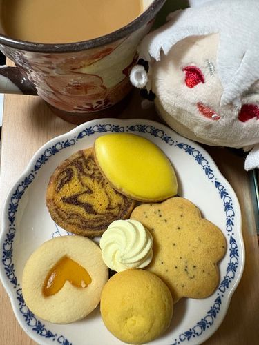きいろのおかし