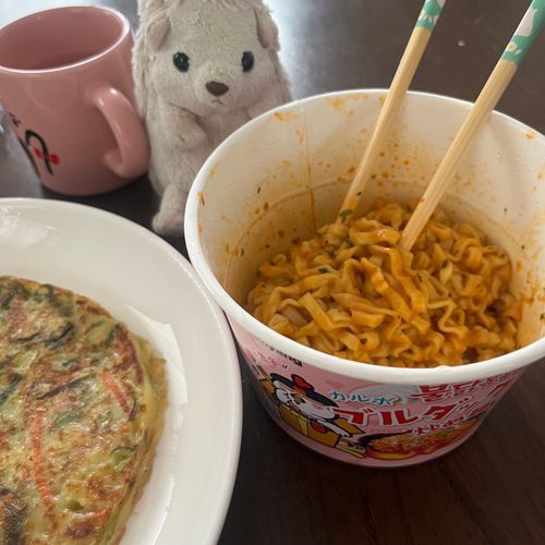 たまに食べたくなるブルダック🦔