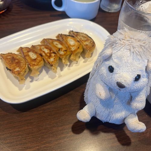 すかいらーくのアプリでバーミヤンのクーポンくじがやってたんだけど（もう終わっちゃった）餃子10円のクーポンをもらったのでバーミヤンに行ってきたよ！おいしいものを安く食べれるのは嬉しいね！