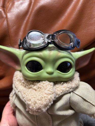 セリア行ったらスイミングゴーグル売ってたフライトゴーグルっぽい？
グーちゃんの目にぴったりすぎる