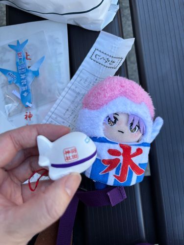 ✈️
羽田空港へ行った時ちょっとだけ足を伸ばして羽田神社もお参りしてきたよ
おみくじが可愛いの！