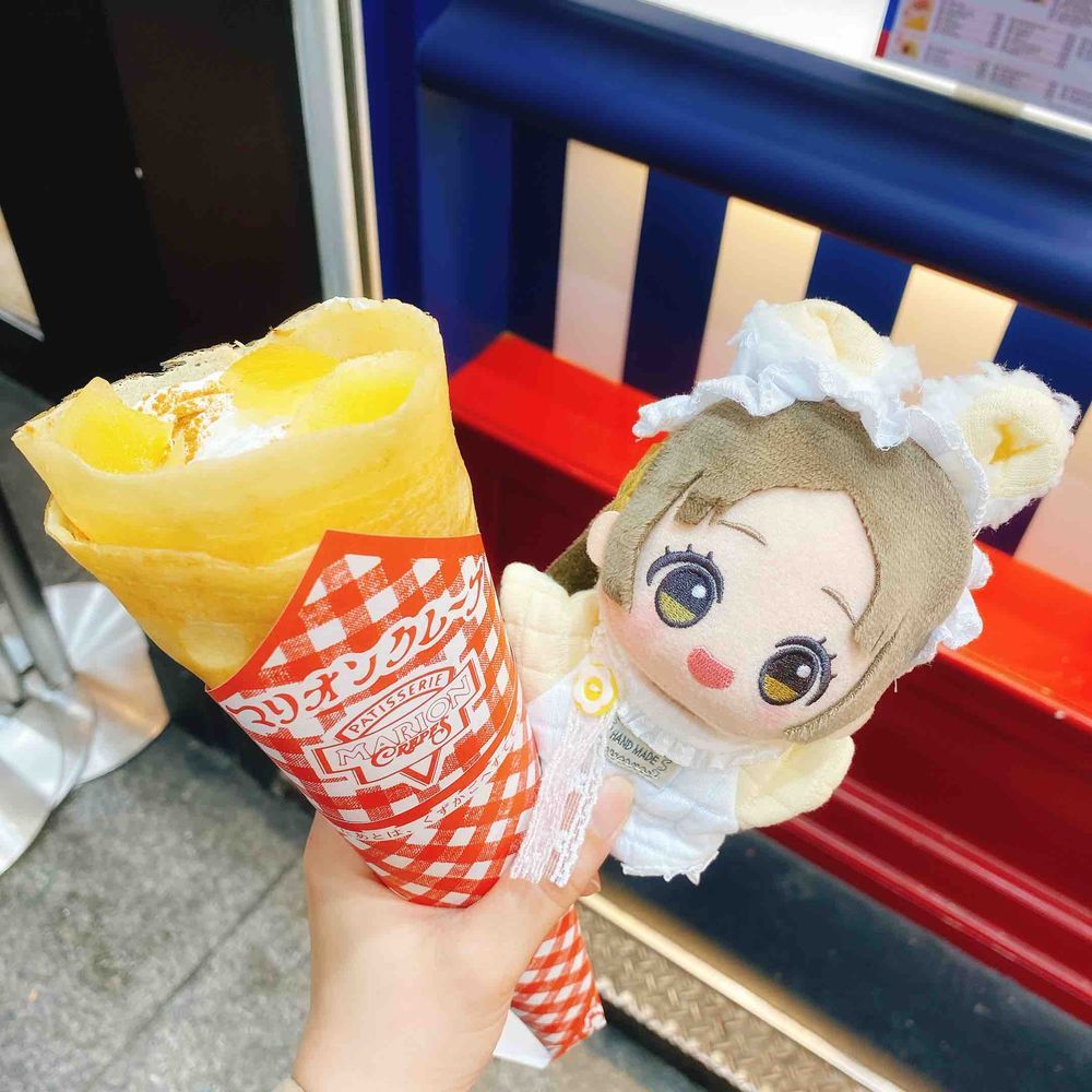 🌻お仕事中の莉波お姉さまにお会いして、クレープをいただきましたわ〜！