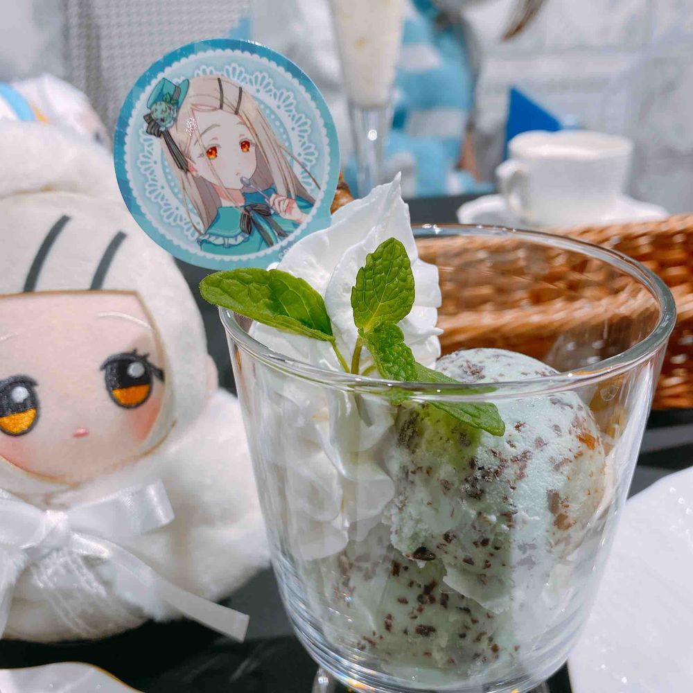 💠チョコミントのアイス、美味しかった、ね…