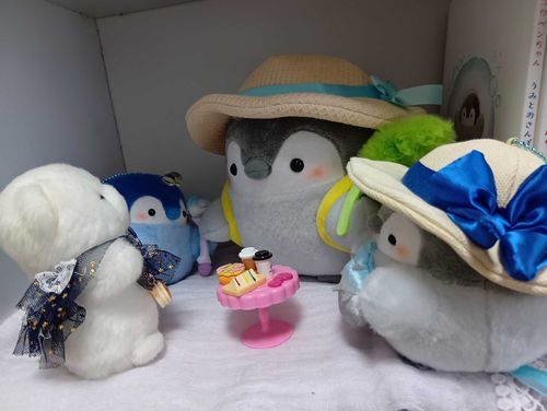 きょうのようちえん。
まま、すぐおむかえきたけど、
ちょうどおひるだったから、そのままたべてきたよ。