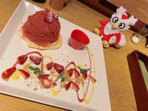 いちごのパンケーキだ！
クリームどっさり