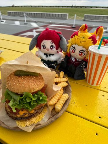ばーがーです！