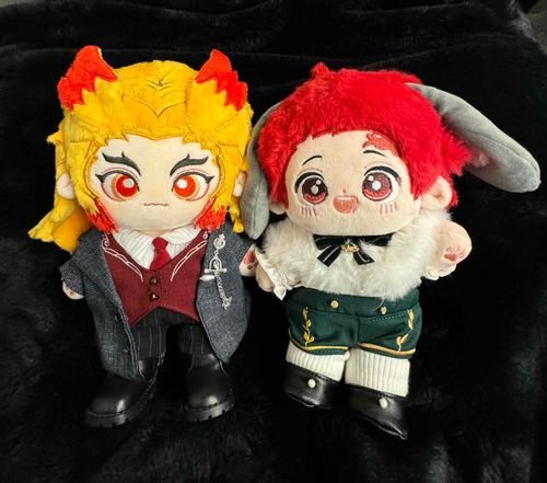 ご主人様の🔥さんとうさみみの🎴くんです。