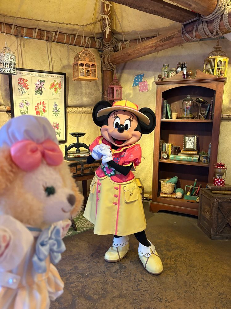 じゅびりー🐶🦋🎀みにちゃあんにも、あってきたよ 青くてきれい✨