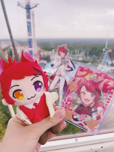 観覧車でぱしゃり°・*:.。.☆
太陽さんは隠れちゃってるけど君の笑顔は輝いてるよ😋
