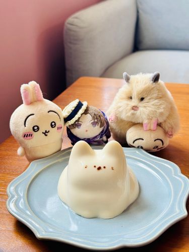 ねこぷりんぷるんぷるん