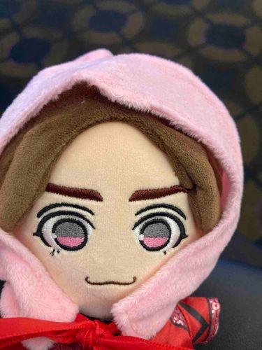 にんげんと　むびちけ？　っていうのを　かいにいってんけど　、　
さいと　みたら　うりきれやった　⋯
しゃーないから　ねっとで　かった！