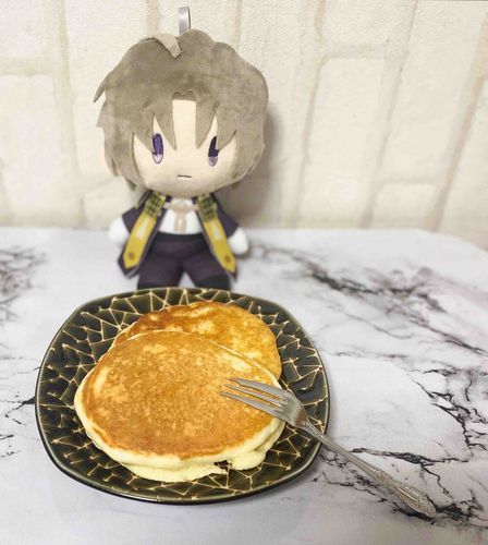しんやのすいーつはかくべつだ🥞ちなみにれんにゅうあじだったぞ。