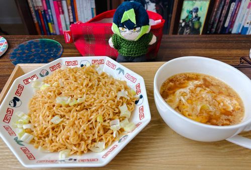 昼飯だ。どんなものにもアレンジってあるんだな…