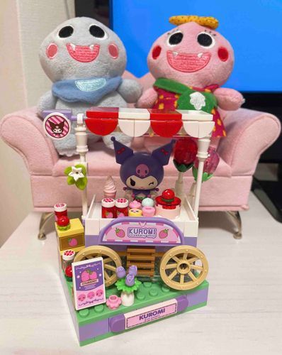 台湾のお土産でミニチュアのクロミちゃんを貰ったよ🇹🇼
自分で組み立てるやつだったんだけど、意外と簡単に組み立てられたよ😈
