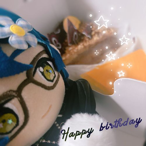 (ζ◜ヮ◝ζ)♡｡+..:*໒꒱⋆.*☽:ﾟ⋆
おたんじょうびにかってもらったケーキです