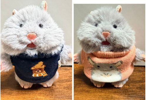 靴下で作るセーターを真似てつくったけど、袖はめんどくさいのでノースリーでw
クソダサセーターを着るおじーちゃんw