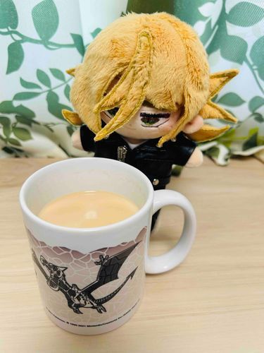 吉祥寺に行った時に寄った紅茶屋さんでちょっと良い茶葉を買ったからミルクティーにしてみたよ♪
香りが凄く良くて最高！
久々に好みの茶葉に巡り会えたかも💛