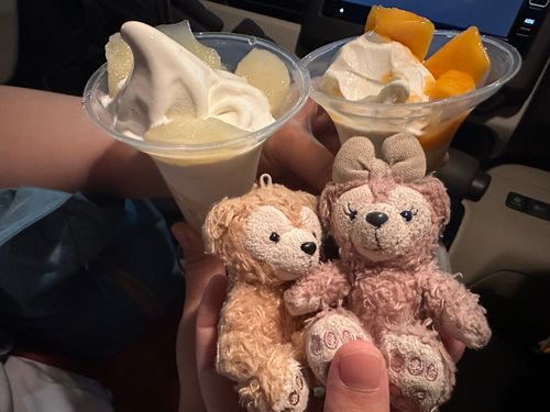 昨日の夜デザートに
梨とマンゴーのパフェ食べた
ラピスとデートできてよかった
( ´罒`*)✧
あ、バフェめちゃうまだったよ
おすすめ_(･ω･`)ｺﾚ