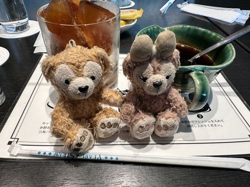 またあのきっちゃてんにきた
今回は不遇じゃなかった(T^T)
きっちりデートできたよ
ラピスかわいい"(∩>ω<∩)"

あるじ
「やっぱうまいこのコーヒー」