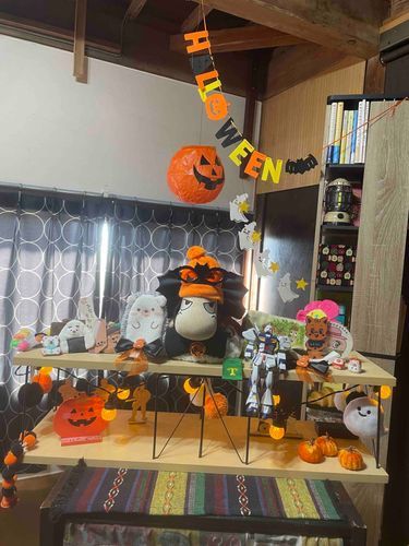 🕯🎃*⸜𝑯𝒂𝒑𝒑𝒚 𝑯𝒂𝒍𝒍𝒐𝒘𝒆𝒆𝒏⸝*👻🍬
みんなー！ハロウィン楽しんでる！？🦖⸒⸒🎃ボクの仲間を紹介するね！
今年はハロウィン会場を作ってパーティしてるよ！みんなも一緒にあそぼー🎃💃🏽🕺🏻👻🍭🎃
