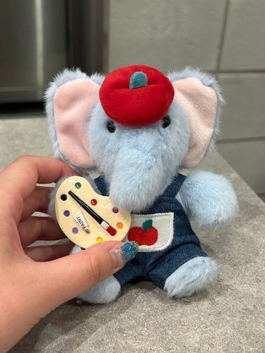 絵が得意なゾウさん🐘🎨