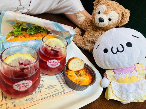 今日はたくさん食べて飲む日です