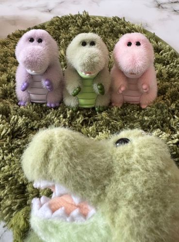 ちっちゃいね🐊
ガチャガチャしゅっしんのワーリーだよ♡ 
