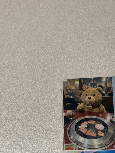 ねえぼくお姉さんのおへやに飾られたんだよ、えっへん。