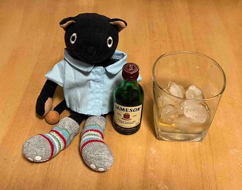 マスターの今夜のおすすめです🥃(◉ ᴥ ◉’)✧*｡
Here's the bartender's recommendation for tonight.