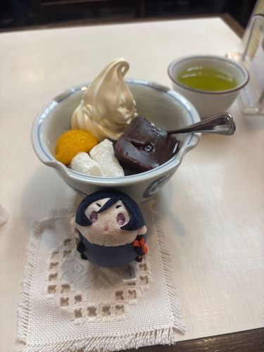 ちち…？ち…
(食べたい…食べていい？)