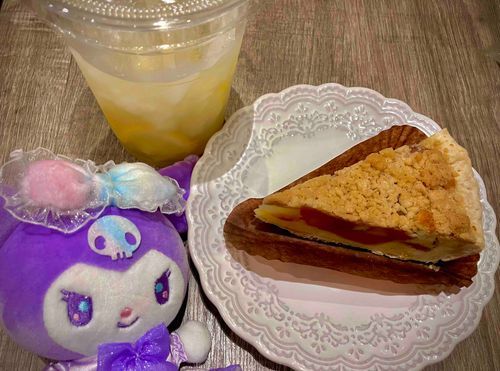 アップルパイとレモネード！