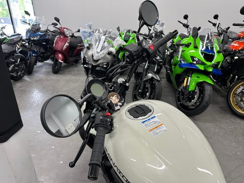 🏍️💭