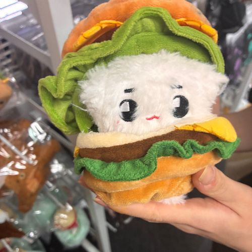 何か？という顔をしている