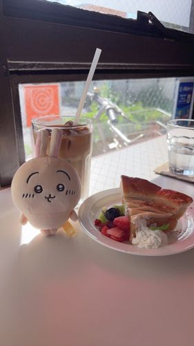 暑いからアイスカフェオレがおいしいよ〜