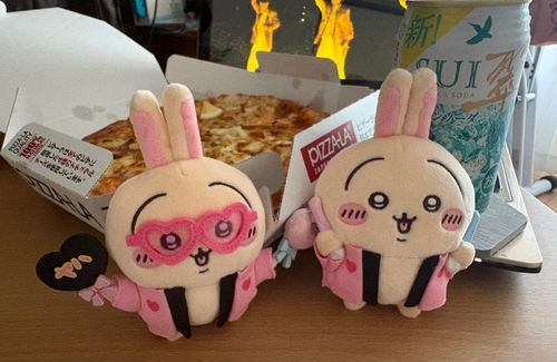 ピザ！翠ジンソーダ！！最高⭐️
楽しむぞー🧡ウラ！ヤハ！