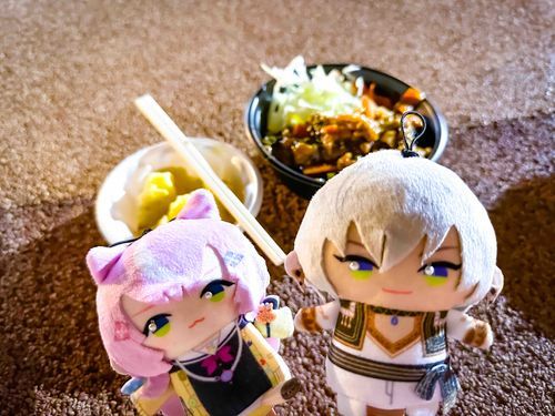 魔王様と石油王連れてナイトプールに行ってきた！
映え写真もっと撮っておけば良かった…！