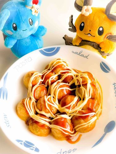 ルリリとデデンネもたこ焼き食べるかい？